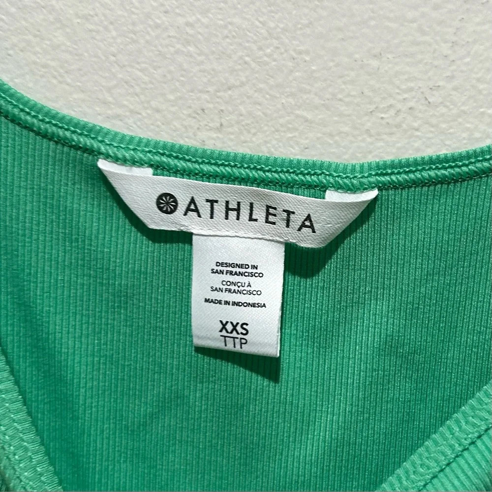 NWT Athleta Signature Rib Square Neck Crop Tank Top Green Shirt - Women’s XXS - Picture 3 of 7